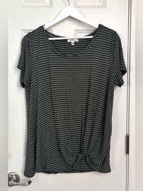 Nine Britton Striped Short Sleeve Twist Tee